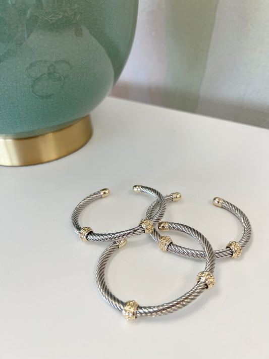 CABLE TWO TONE BANGLE