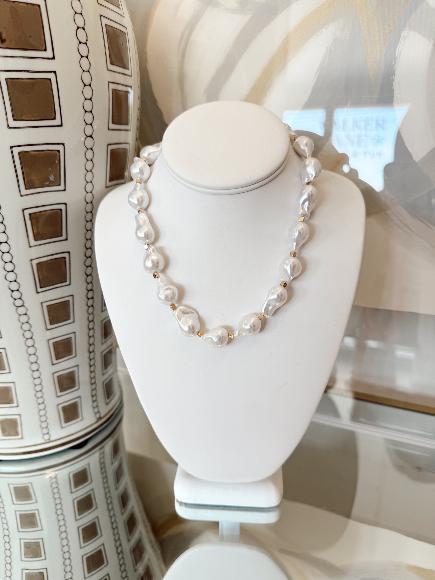 COCO BEACH PEARL NECKLACE