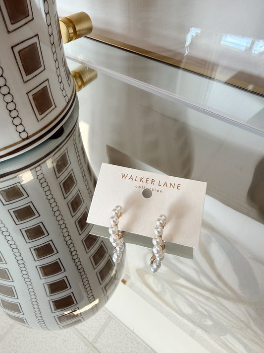 DAINTY PEARL HOOPS