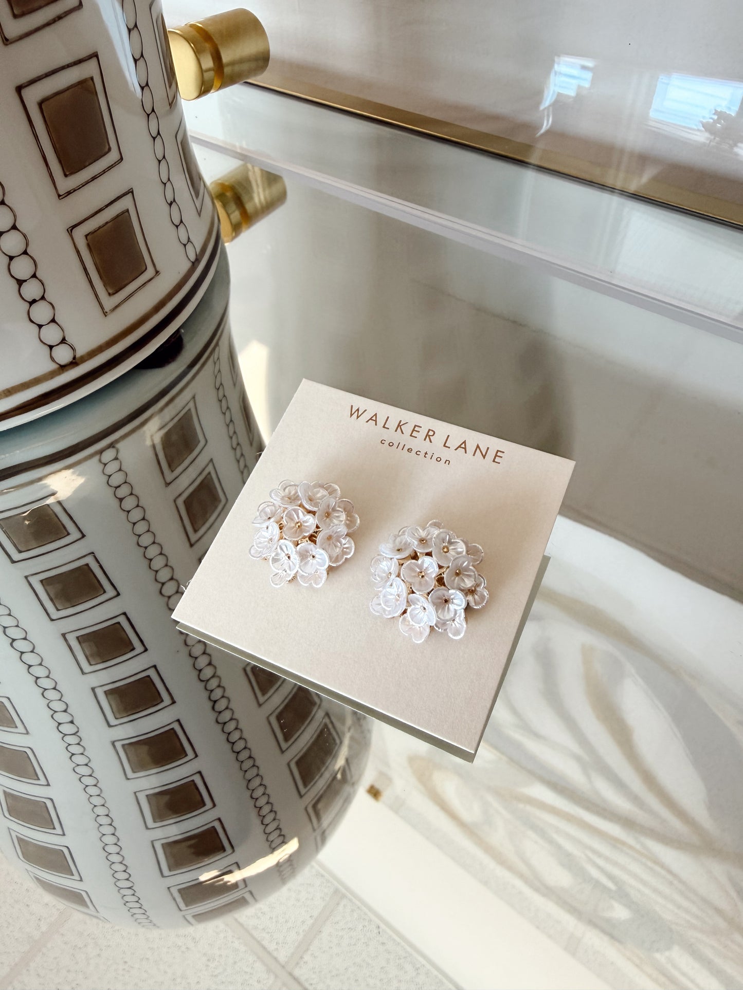 FLOWER STUD EARRINGS